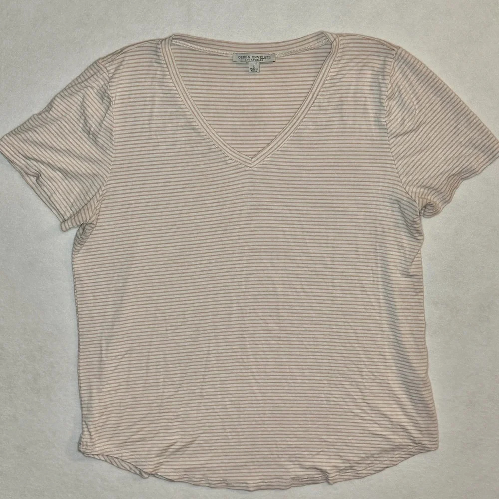 Green Envelope Orange Rust Casual Striped V-Neck Tee- Size Large